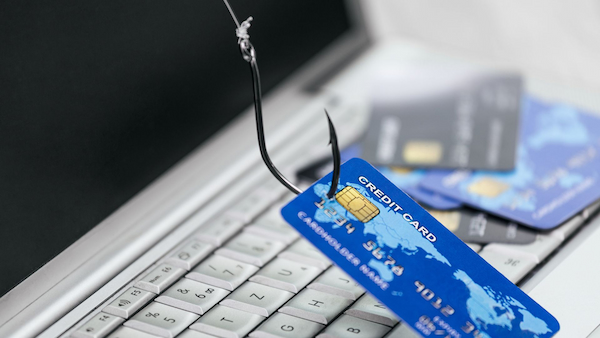 Phishing datos tarjeta crédito